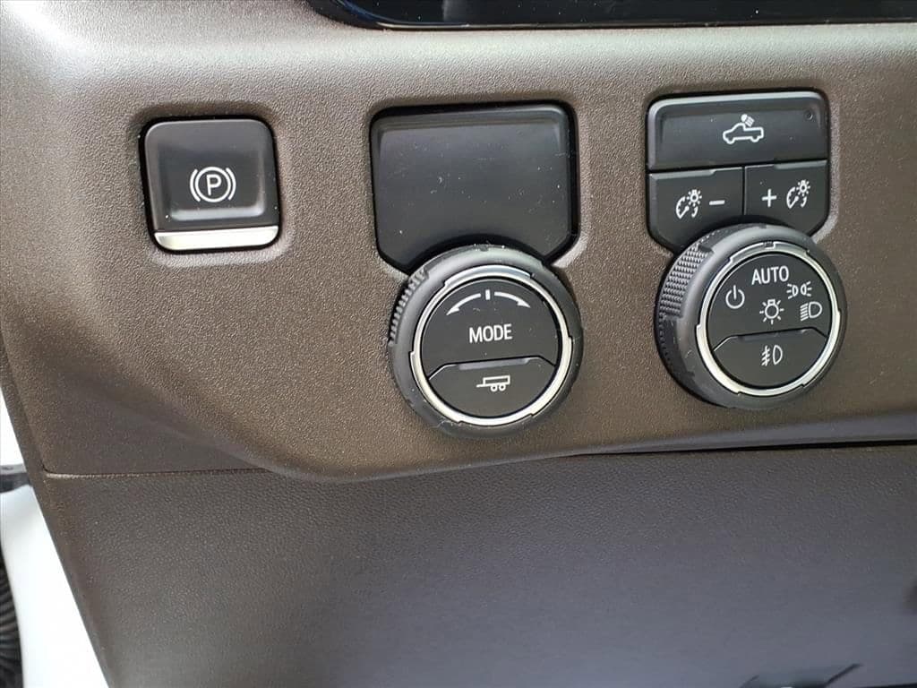 2022 Chevrolet Silverado 1500 - Image 13