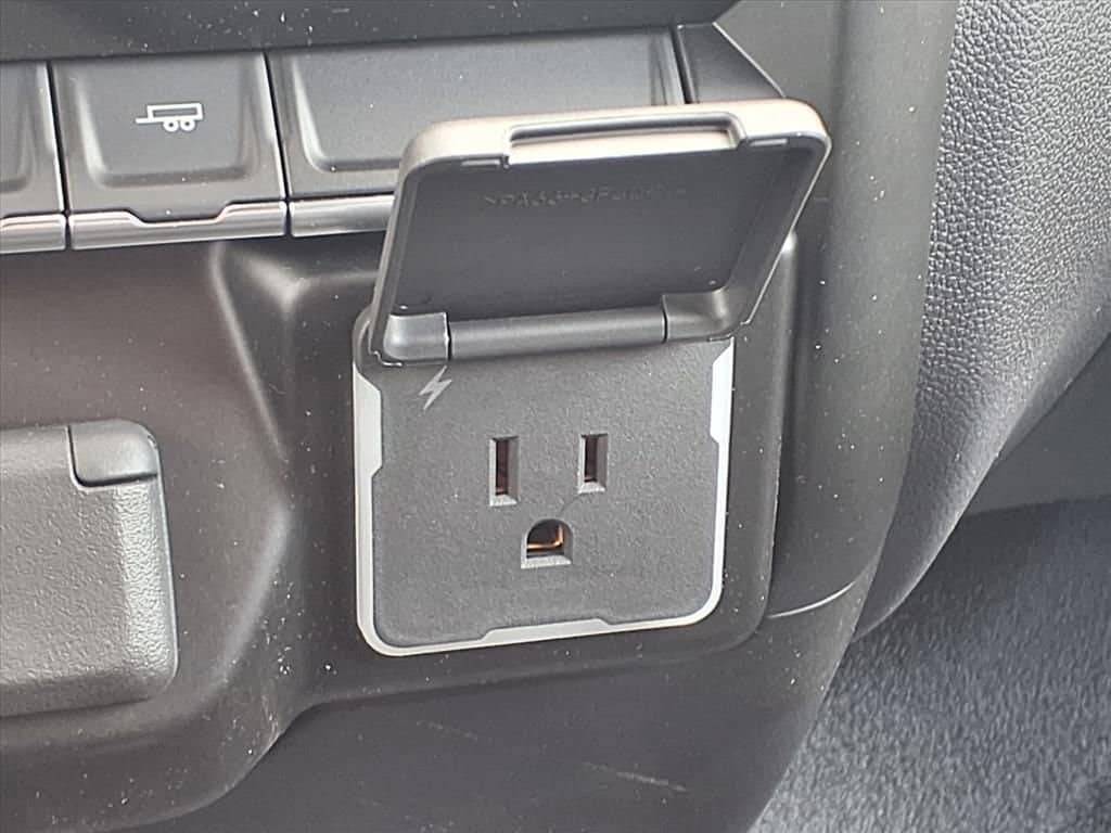 2026 Chevrolet Silverado 1500 - Image 15
