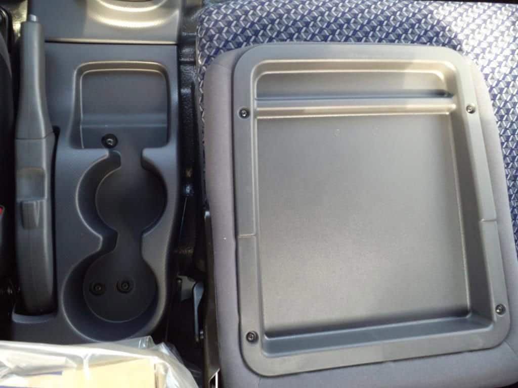 2025 Chevrolet Low Cab Forward 5500 XG - Image 18