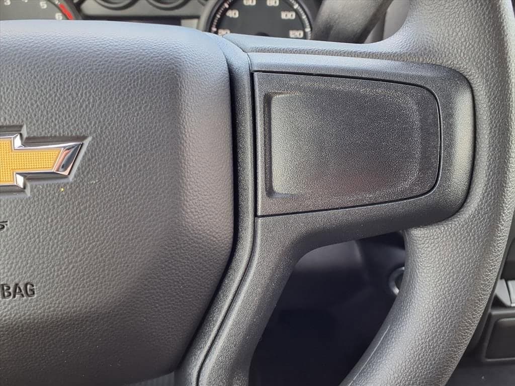2026 Chevrolet Silverado 1500 - Image 18
