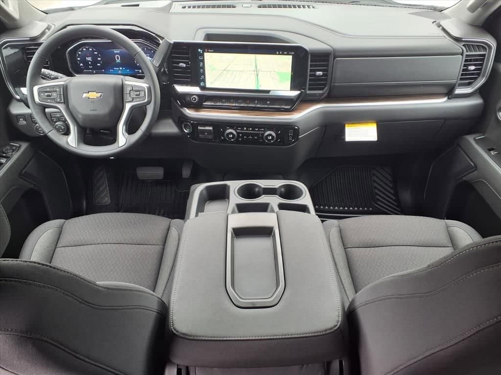2026 Chevrolet Silverado 1500 - Image 8