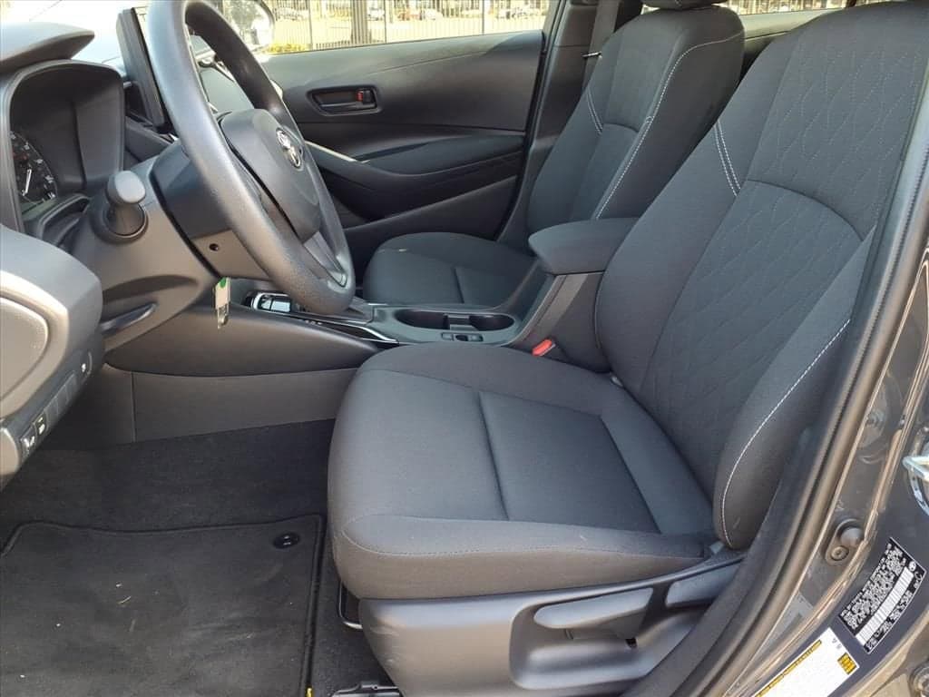 2025 Toyota Corolla - Image 14