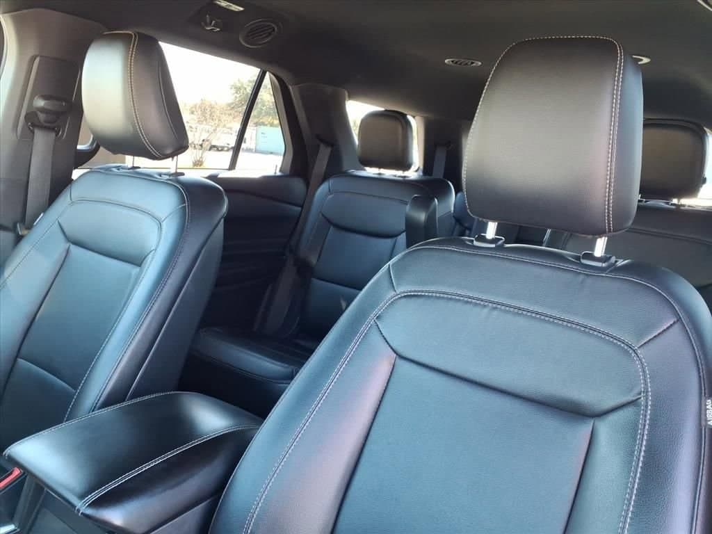 2020 Ford Explorer - Image 17