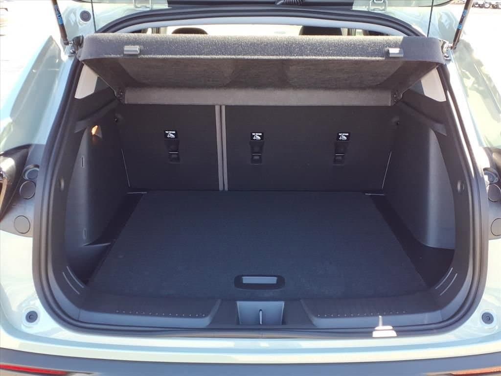 2026 Chevrolet Trax - Image 8