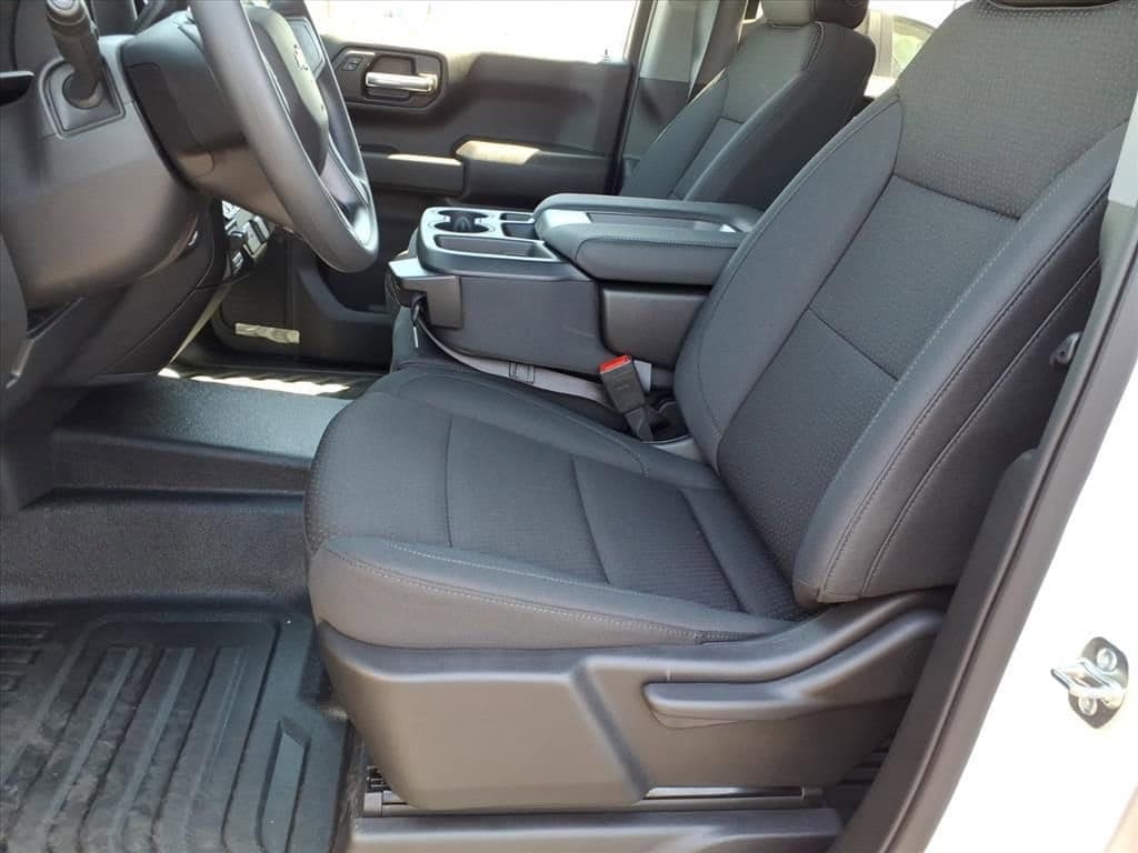 2026 Chevrolet Silverado 1500 - Image 11