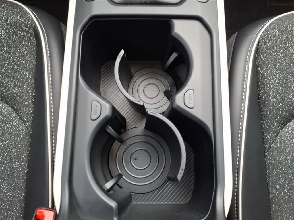 2025 Kia K4 - Image 23