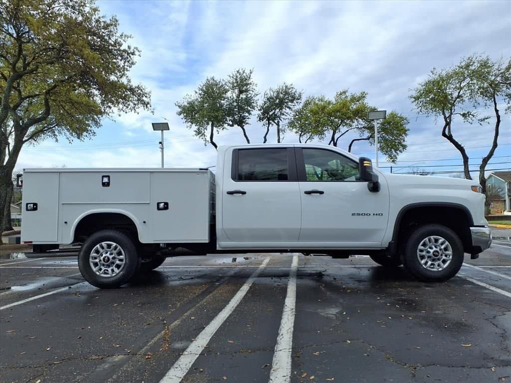 2026 Chevrolet Silverado 2500 HD - Image 3