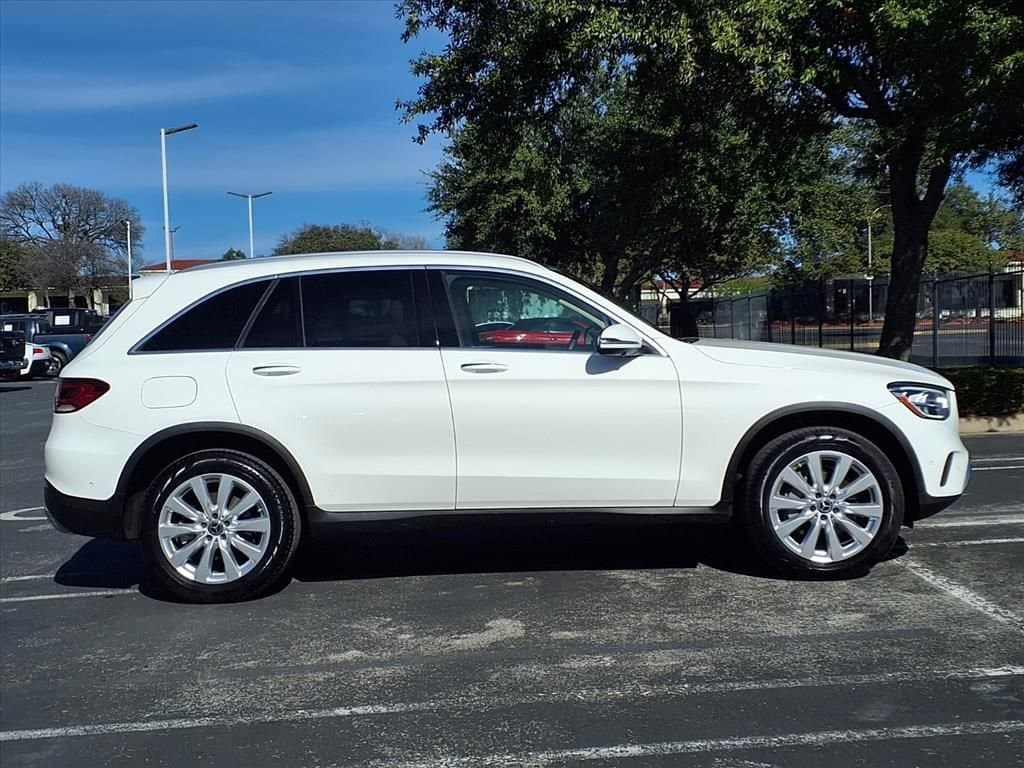 2021 Mercedes-Benz GLC - Image 4