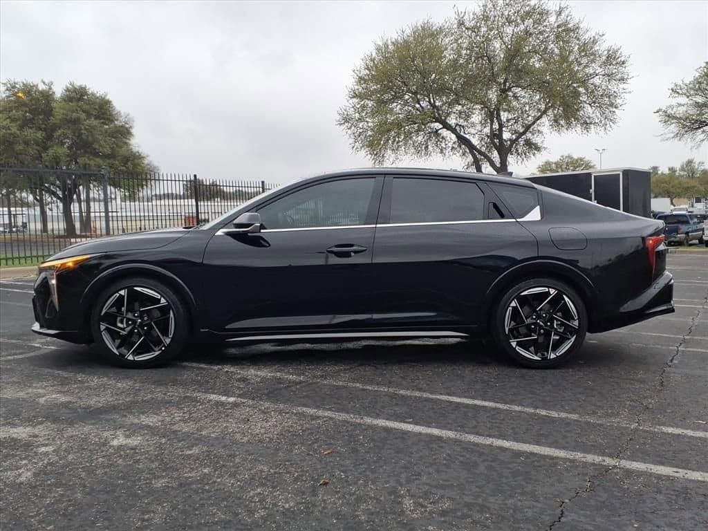 2025 Kia K4 - Image 5