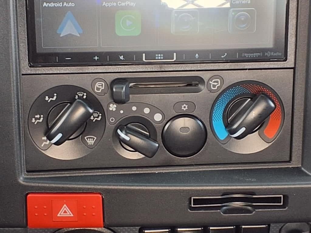 2025 Chevrolet Low Cab Forward 5500 XG - Image 13