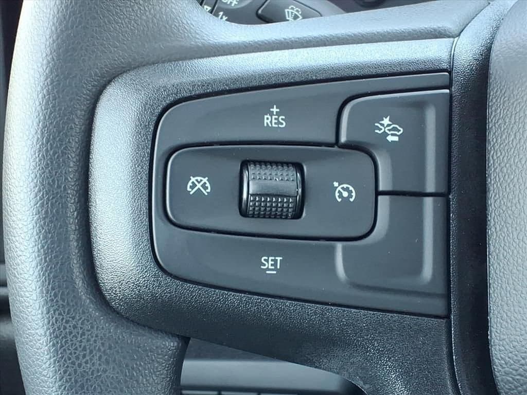 2026 Chevrolet Silverado 3500 HD Chassis Cab - Image 22