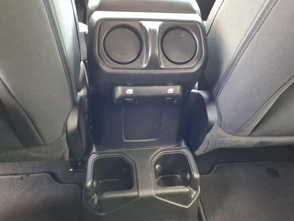 2023 Jeep Gladiator - Image 18