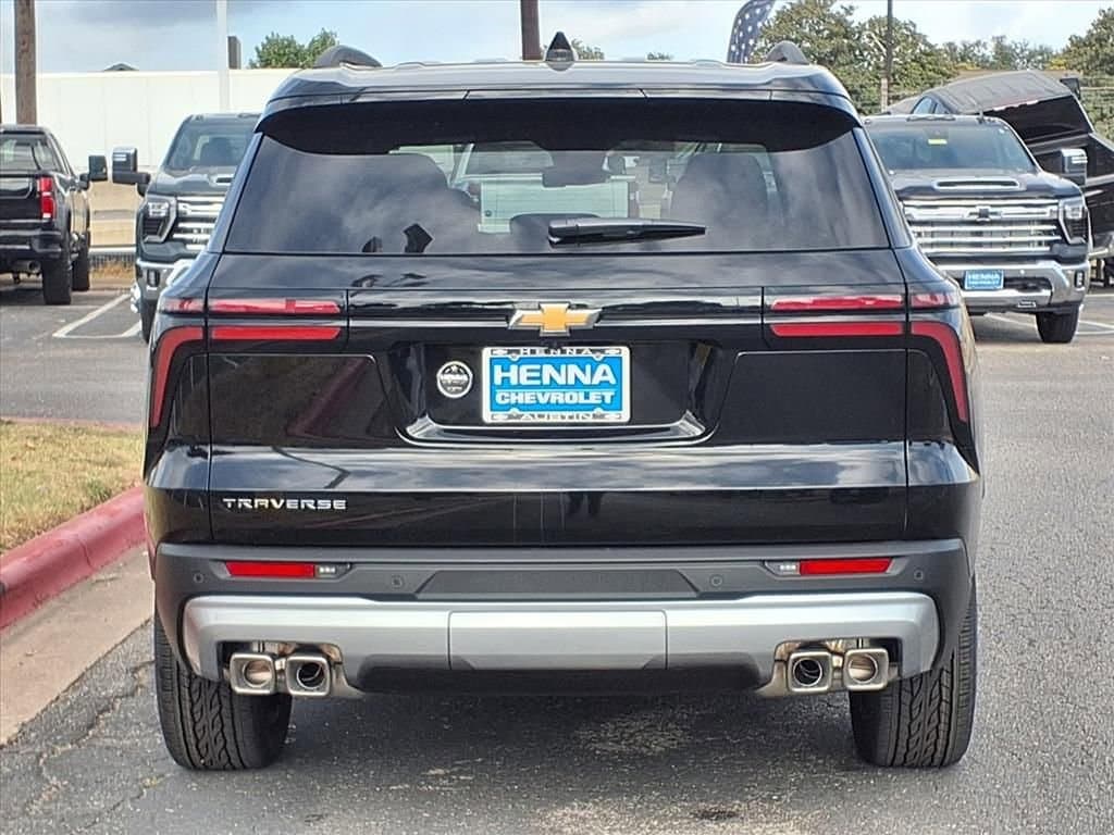2026 Chevrolet Traverse - Image 5