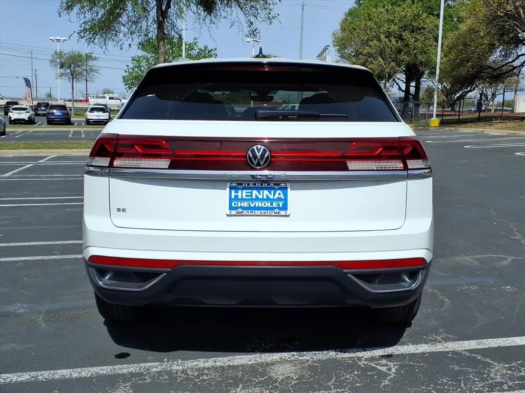 2024 Volkswagen Atlas Cross Sport - Image 11