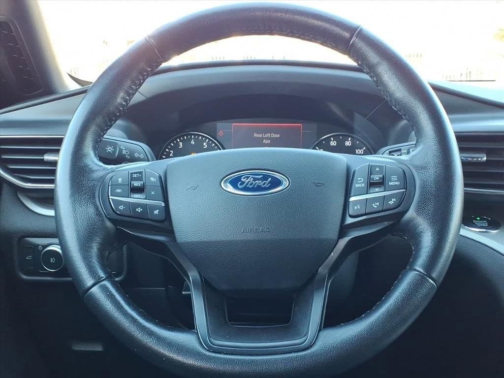 2020 Ford Explorer - Image 30