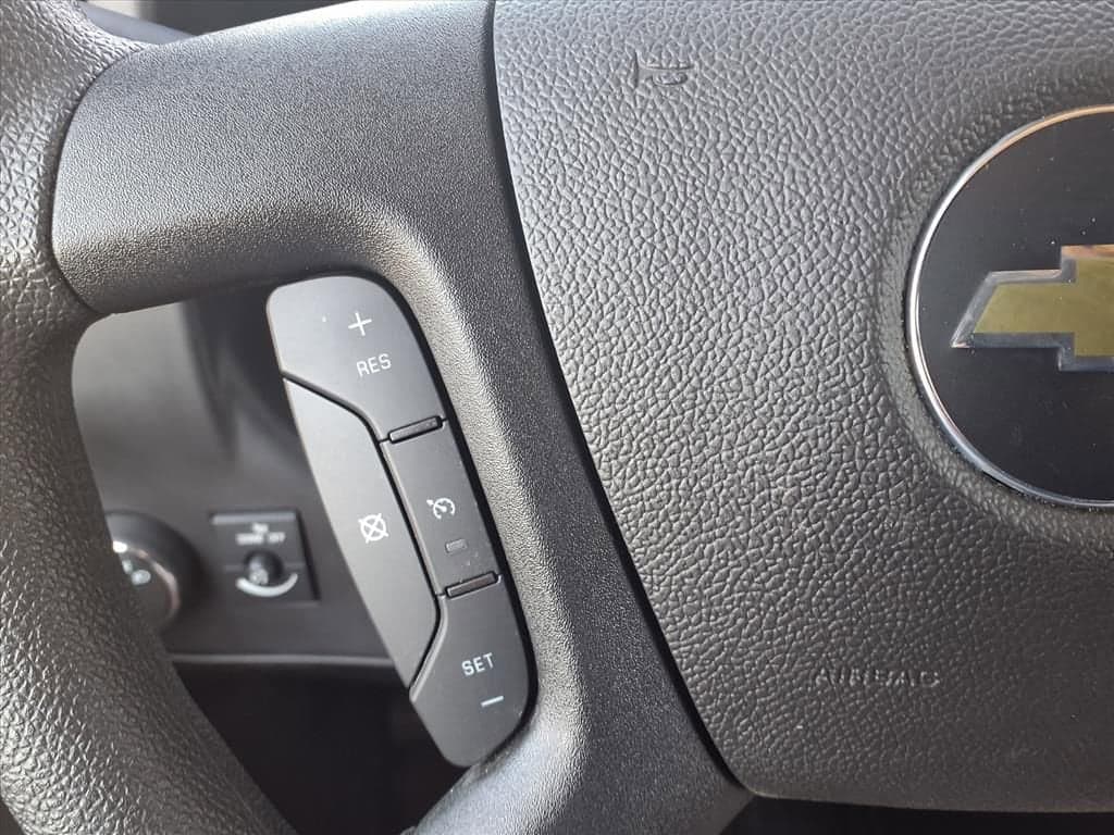 2025 Chevrolet Express Cutaway 3500 - Image 16