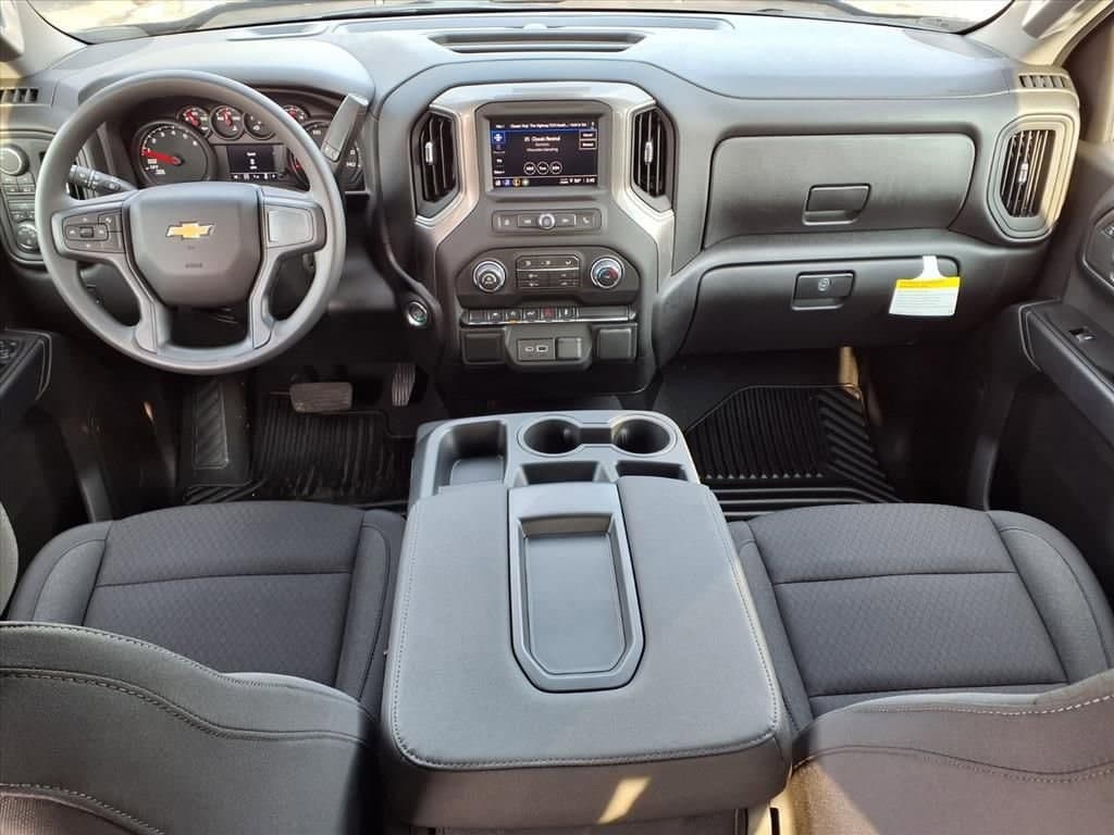 2026 Chevrolet Silverado 1500 - Image 8