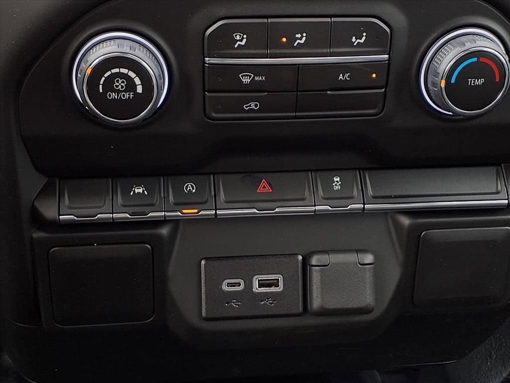 2026 Chevrolet Silverado 1500 - Image 14