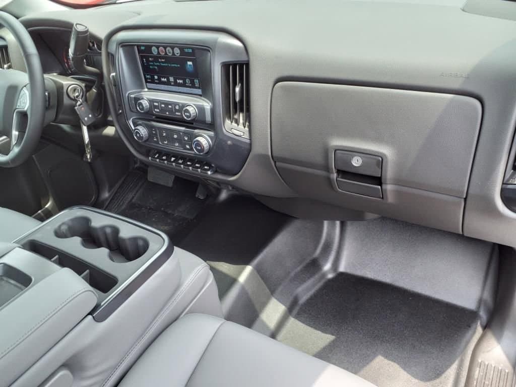 2024 Chevrolet Silverado 5500 HD - Image 8