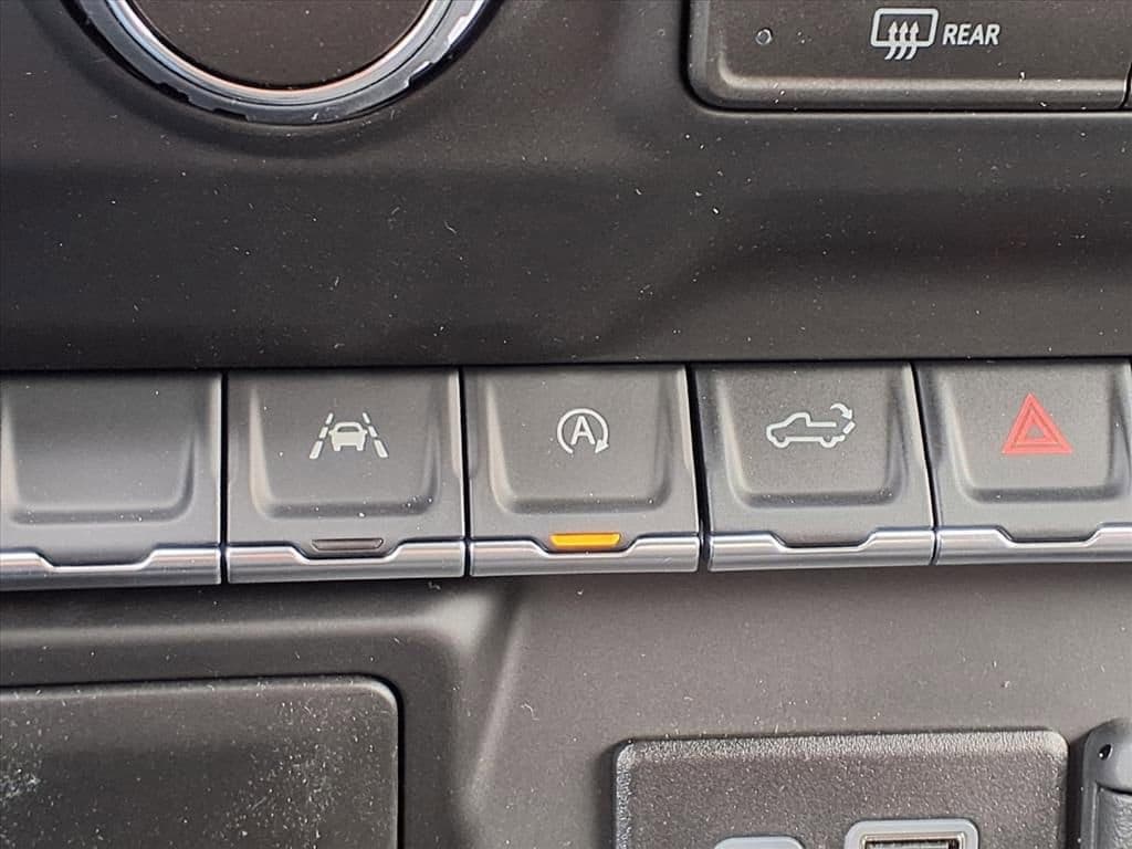 2026 Chevrolet Silverado 1500 - Image 9