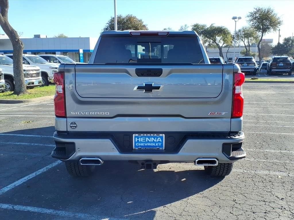 2026 Chevrolet Silverado 1500 - Image 9