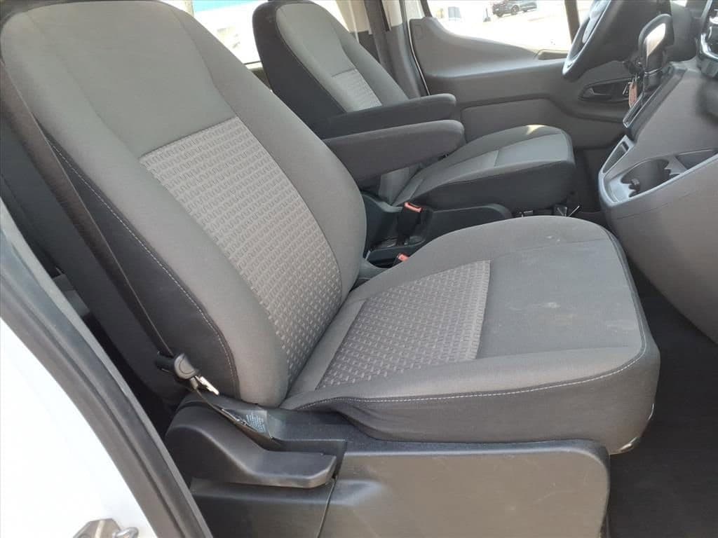 2023 Ford Transit Passenger Wagon - Image 16