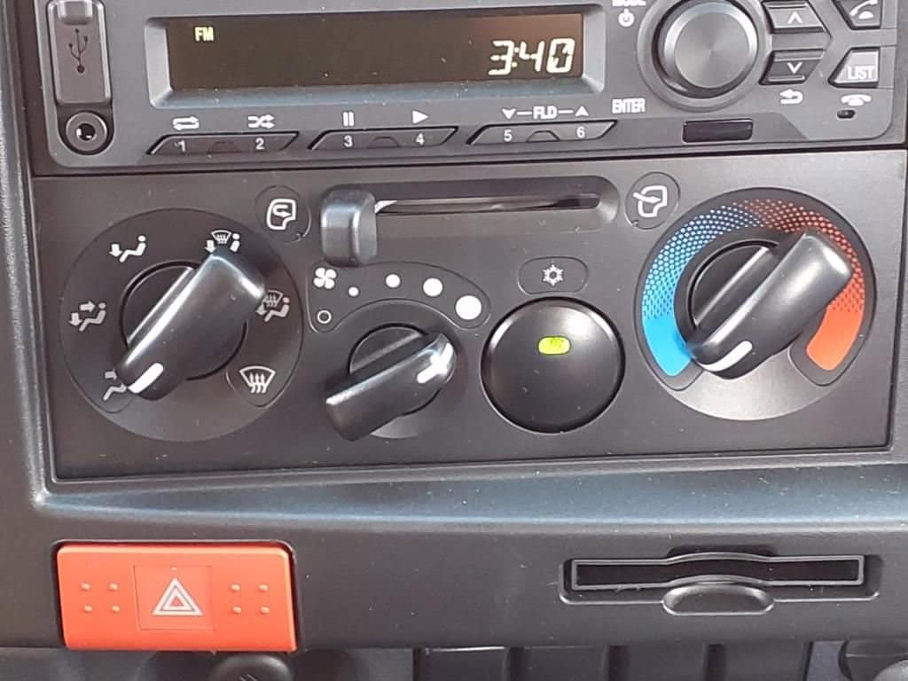 2025 Chevrolet Low Cab Forward 4500 HG - Image 14