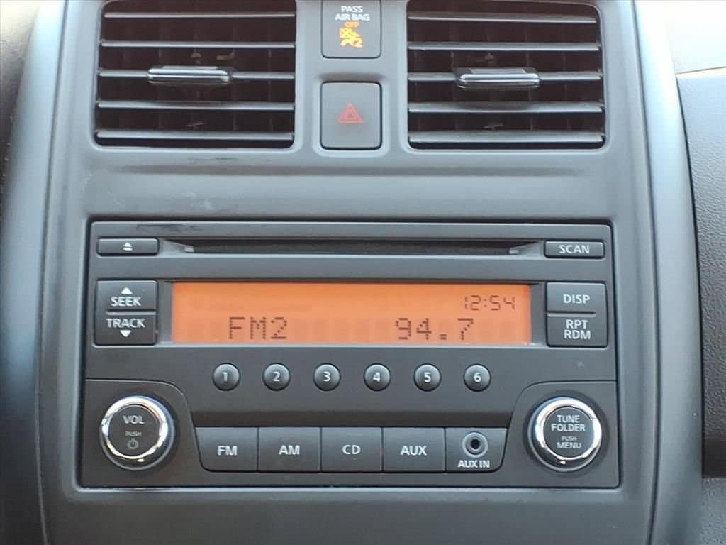 2018 Nissan Versa Sedan - Image 21