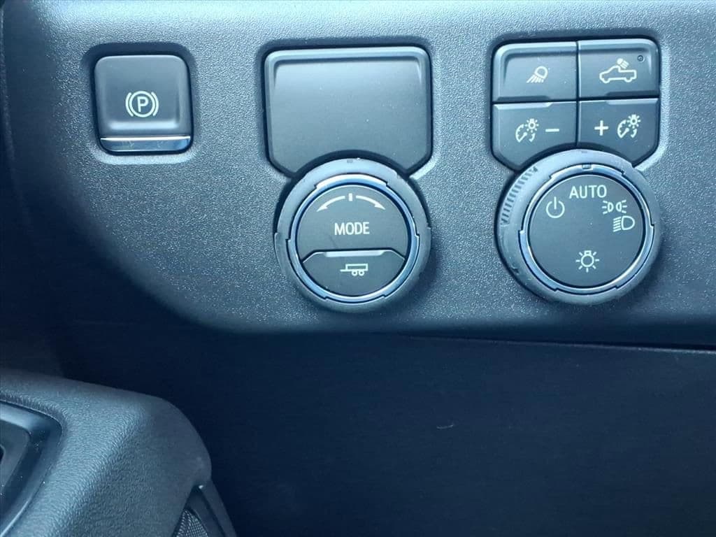 2026 Chevrolet Silverado 1500 - Image 19