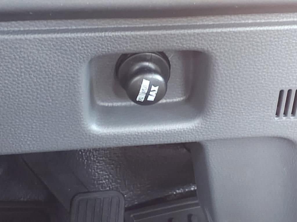 2025 Chevrolet Low Cab Forward 5500 XD - Image 12