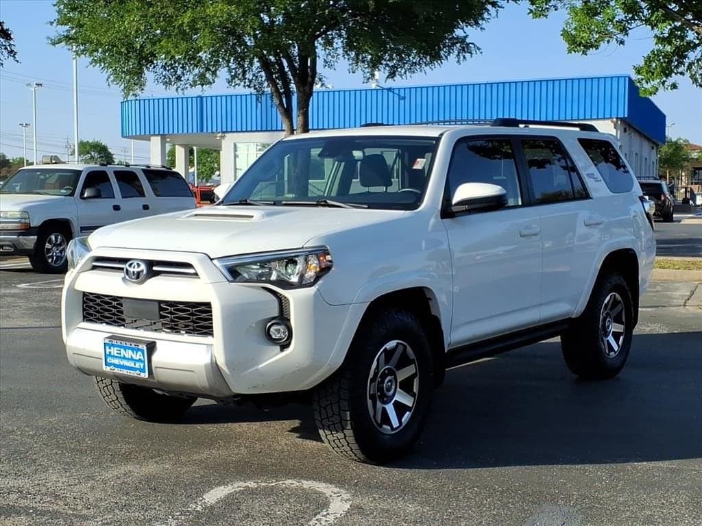 2021 Toyota 4Runner - Image 4
