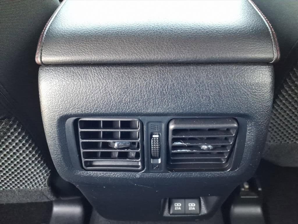 2021 Toyota 4Runner - Image 21