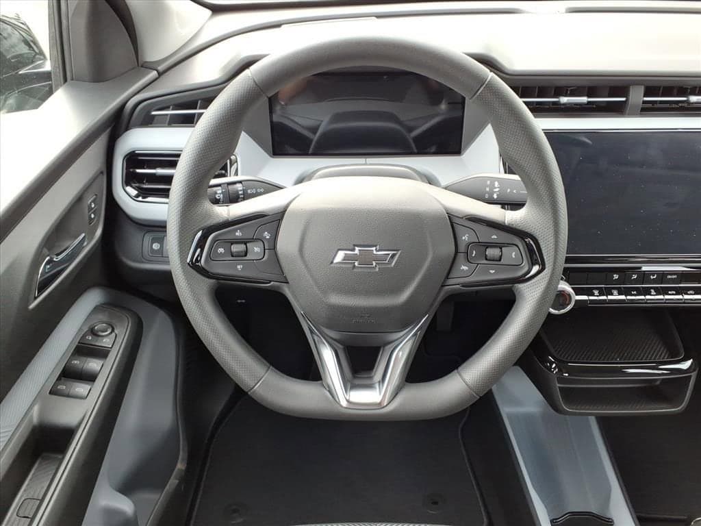 2027 Chevrolet Bolt - Image 19