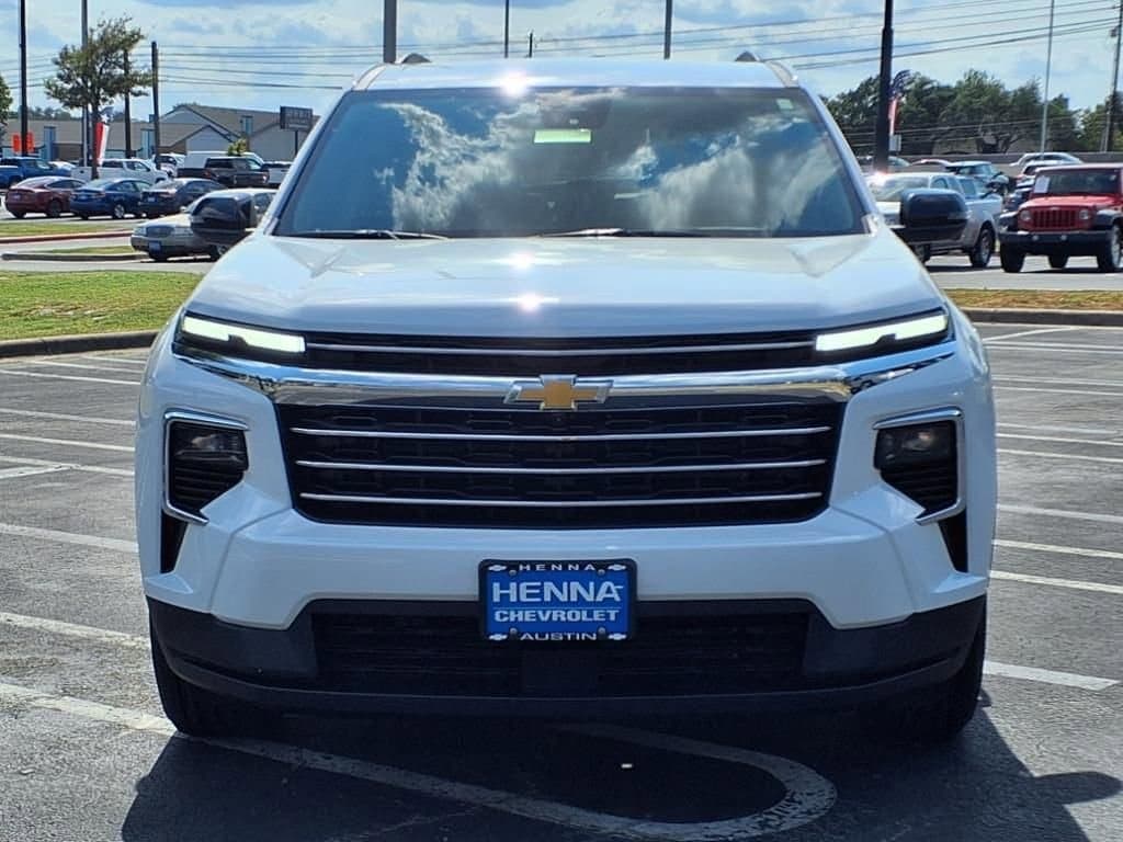 2026 Chevrolet Traverse - Image 2