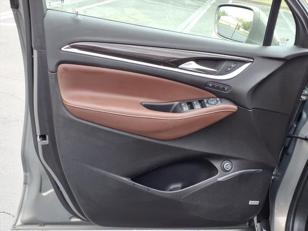 2019 Buick Enclave - Image 13