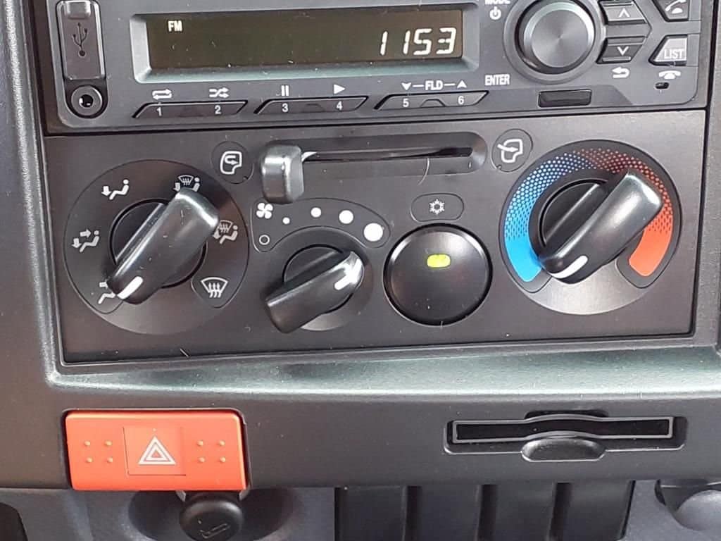 2025 Chevrolet Low Cab Forward 4500 HG - Image 13