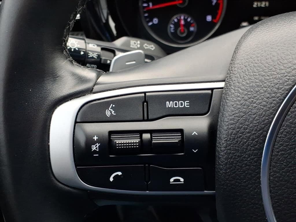 2023 Kia K5 - Image 27