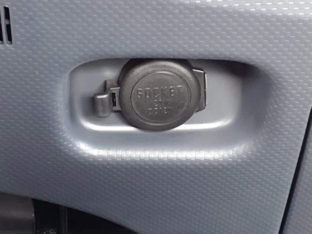 2025 Chevrolet Low Cab Forward 5500 XG - Image 15