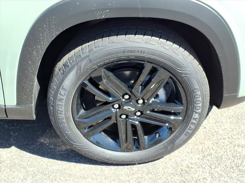 2026 Chevrolet Trax - Image 4