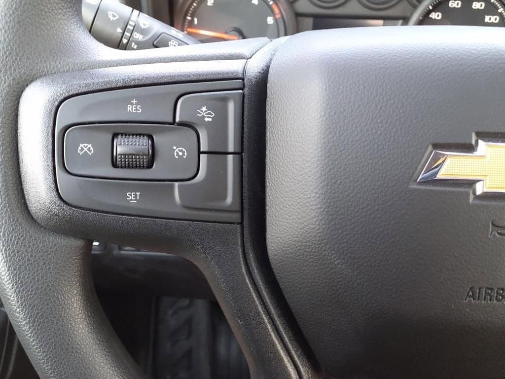 2024 Chevrolet Silverado 3500 HD Chassis Cab - Image 21