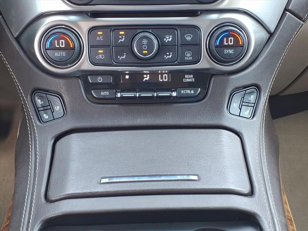 2019 Chevrolet Suburban - Image 26