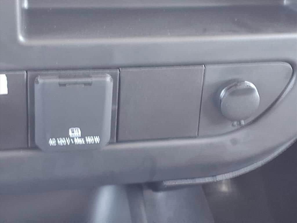 2025 Chevrolet Express Cutaway 3500 - Image 16