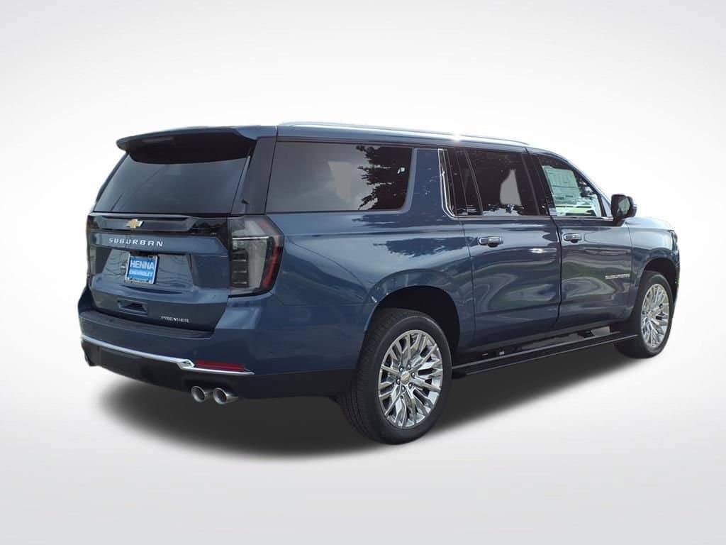 2026 Chevrolet Suburban - Image 3