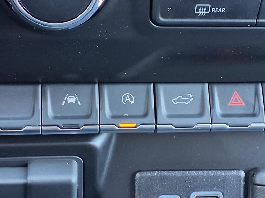 2026 Chevrolet Silverado 1500 - Image 16