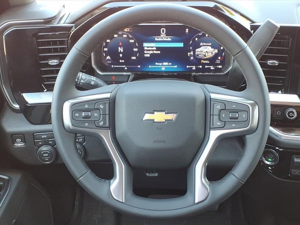 2026 Chevrolet Silverado 1500 - Image 18