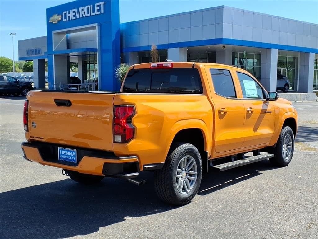 2026 Chevrolet Colorado - Image 6