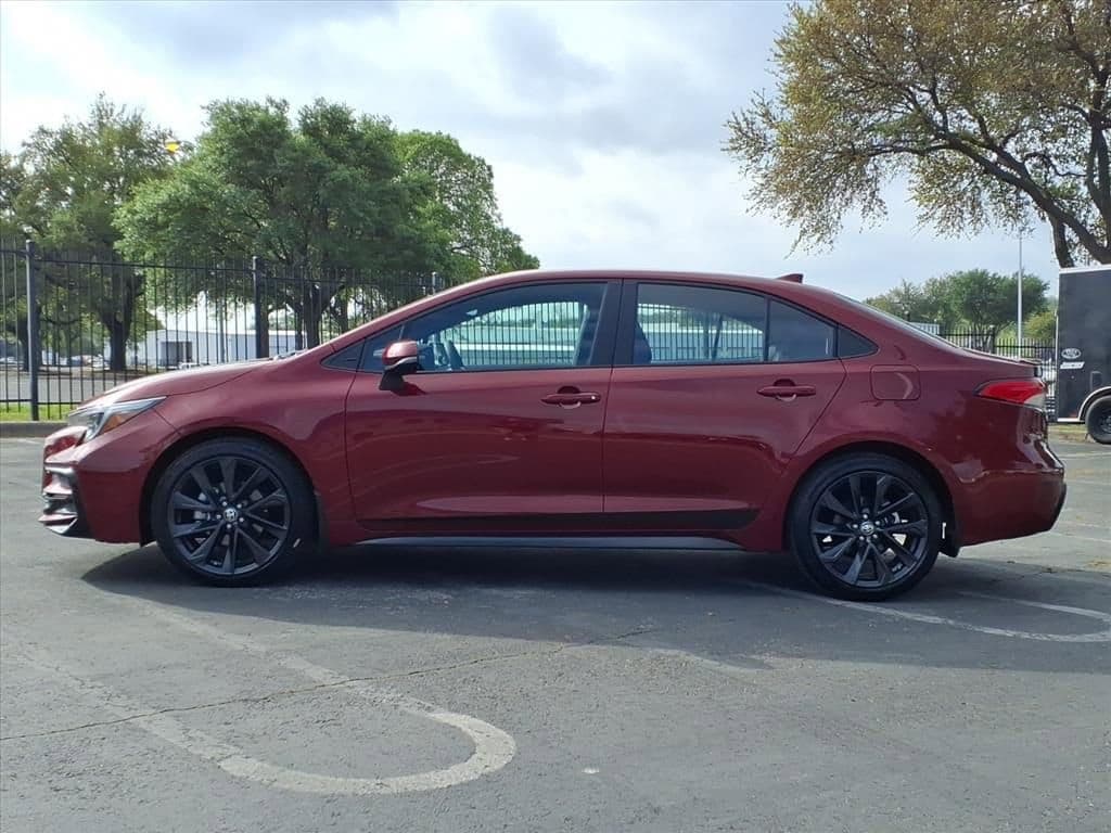 2025 Toyota Corolla - Image 5