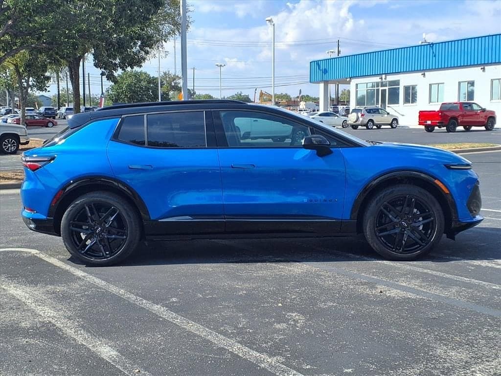 2026 Chevrolet Equinox EV - Image 3