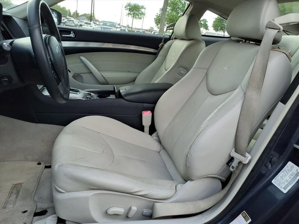 2014 INFINITI Q60 Coupe - Image 13