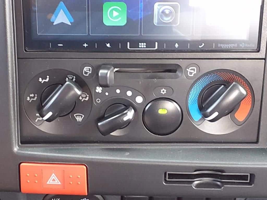 2025 Chevrolet Low Cab Forward 5500 XG - Image 14